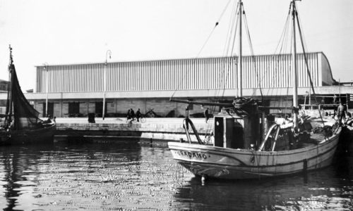 L'esterno del Mercato del Pesce di Ancona 1946-1949